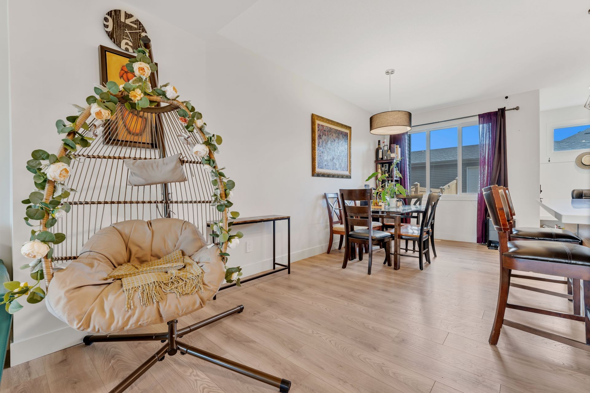 End Unit Townhouse in Kinglet Gardens